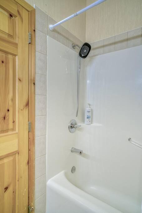 5 Mins To Banff - Cozy Townhome 2Br&2Bath - Banff Pass Included Canmore Esterno foto