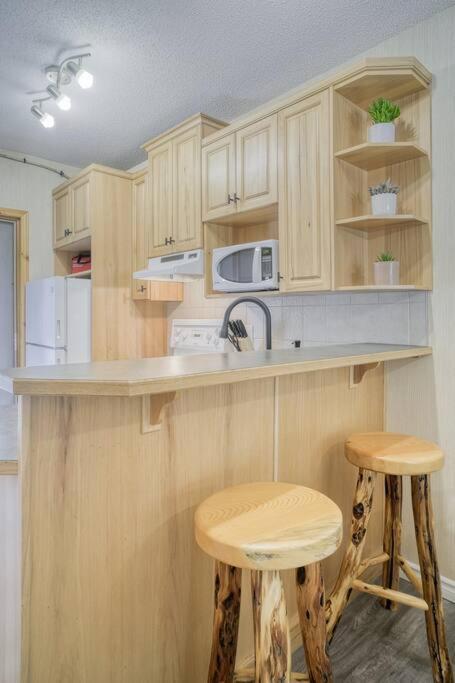 5 Mins To Banff - Cozy Townhome 2Br&2Bath - Banff Pass Included Canmore Esterno foto