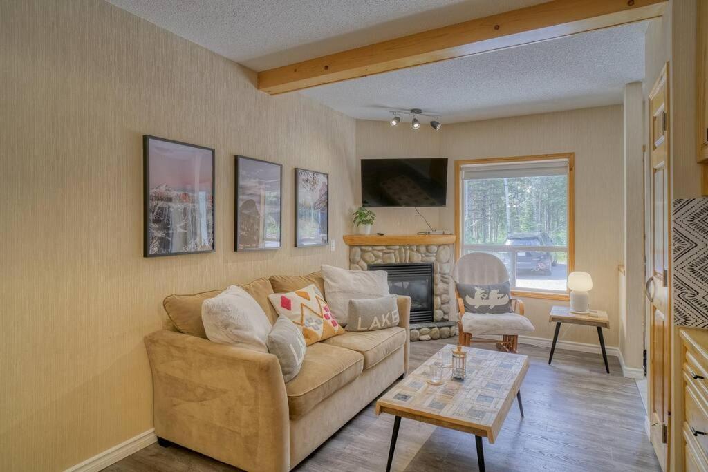 5 Mins To Banff - Cozy Townhome 2Br&2Bath - Banff Pass Included Canmore Esterno foto