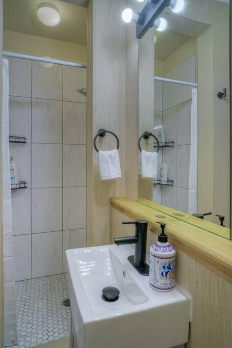 5 Mins To Banff - Cozy Townhome 2Br&2Bath - Banff Pass Included Canmore Esterno foto